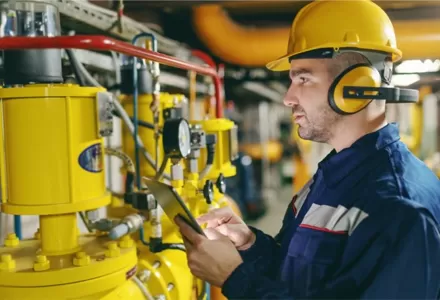 دور مفاتيح الفراغ